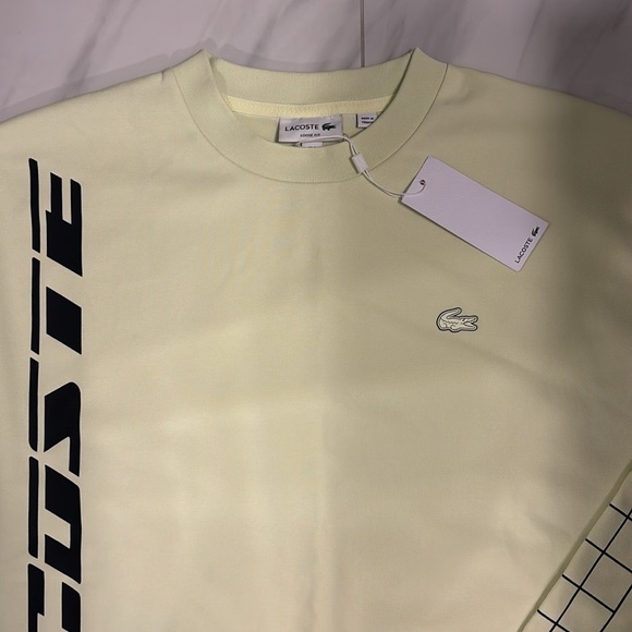 Men’s Lacoste Loose Fit Pullover Sweatshirt - Picture 2 of 4